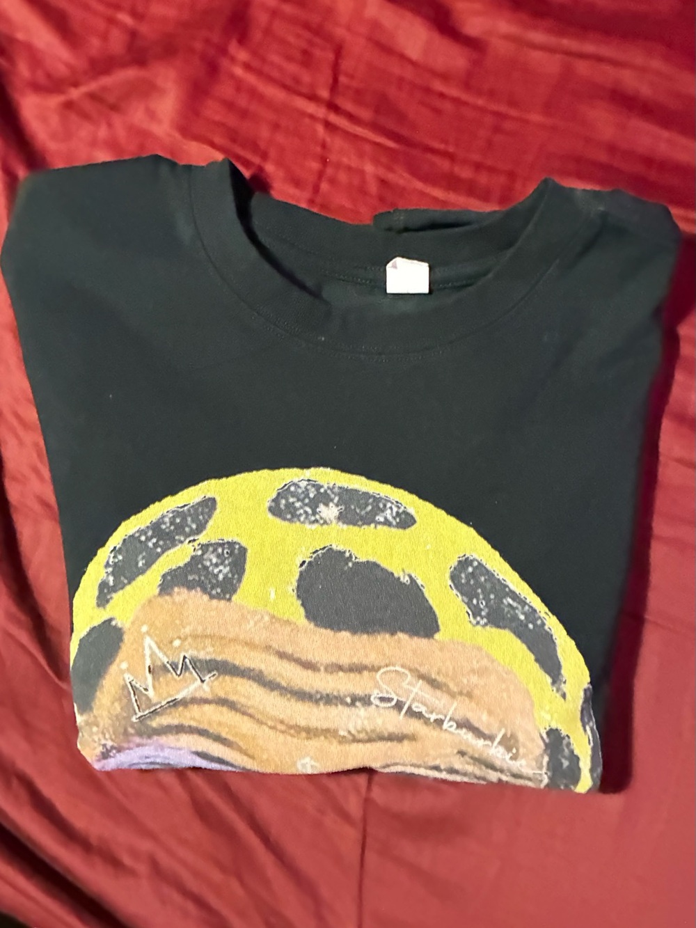 Unbranded Black T-Shirt with disfigured face Graphic